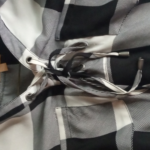 Shirt - Picture 2 of 2